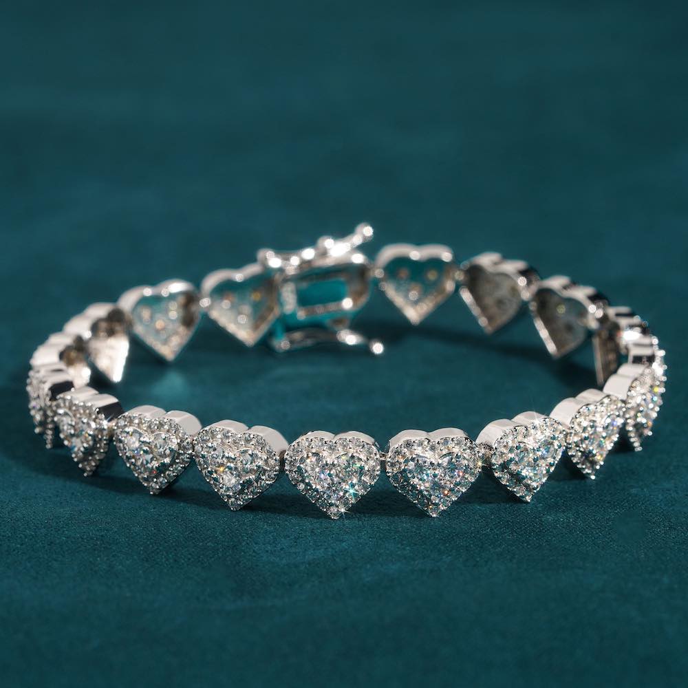 8MM Moissanite Heart Link Bracelet
